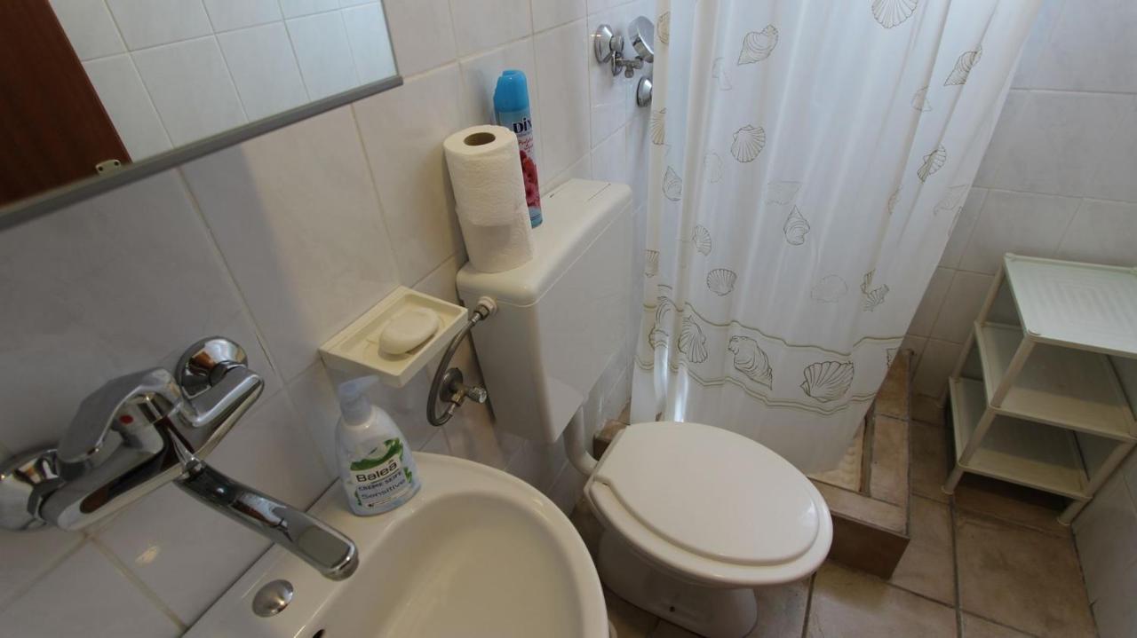 Apartment Kreslin Vantacici Ngoại thất bức ảnh
