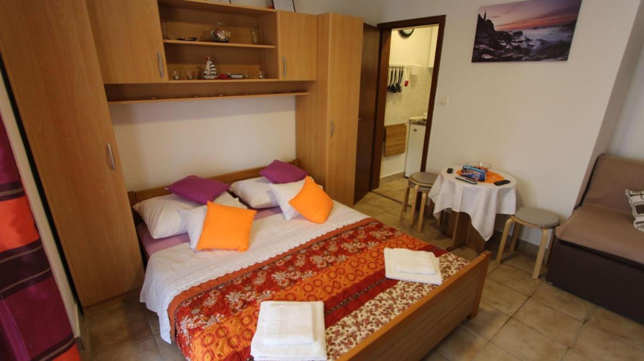 Apartment Kreslin Vantacici Ngoại thất bức ảnh