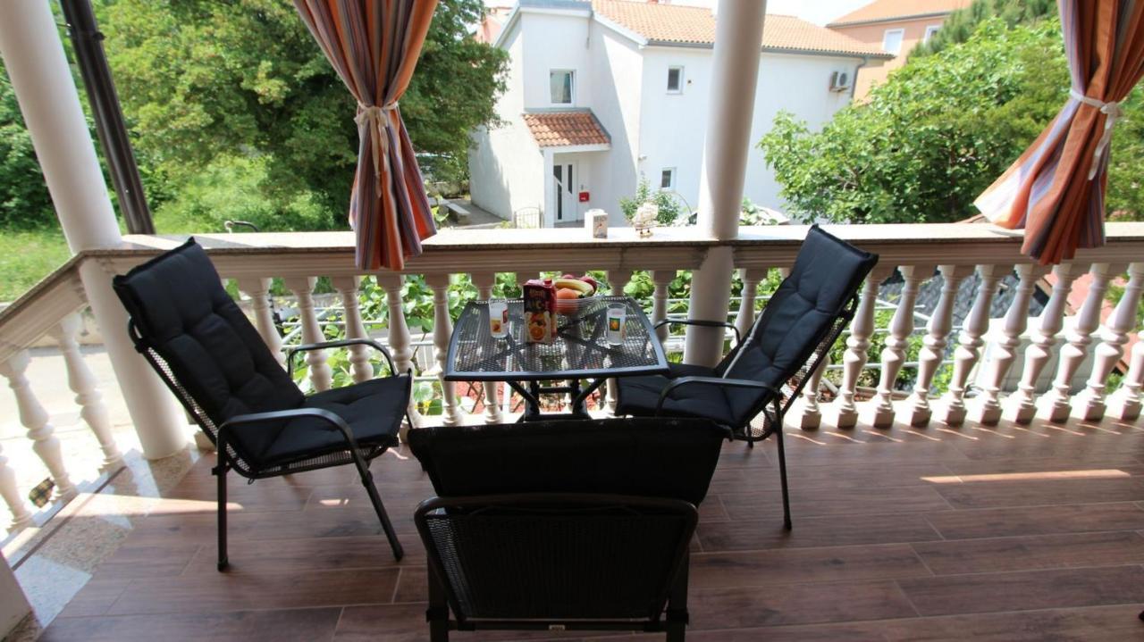 Apartment Kreslin Vantacici Ngoại thất bức ảnh